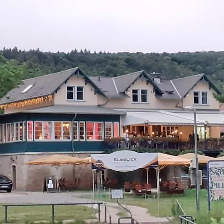 Pillnitzer Elbblick Hotel *