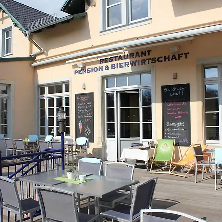 Pillnitzer Elbblick Отель *