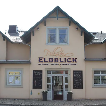 ホテル Pillnitzer Elbblick