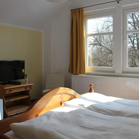 Pillnitzer Elbblick Hotel