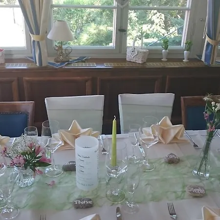 Hotel Pillnitzer Elbblick *